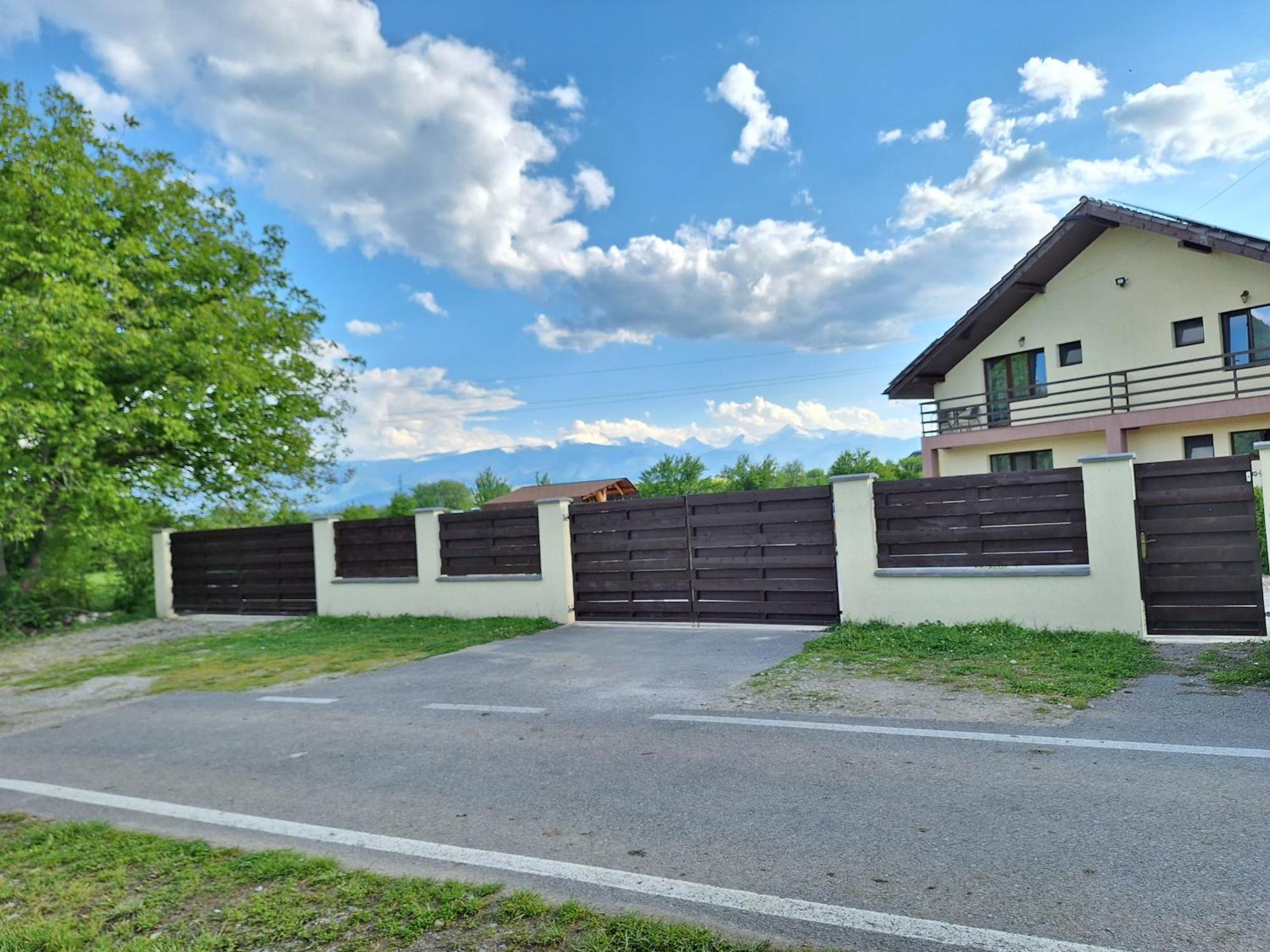Pensiunea Daria Hateg Exterior photo